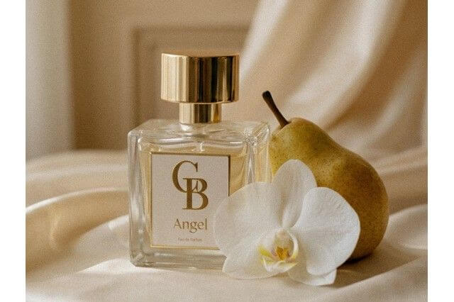 Angel Eau de Parfum, a women's fragrance by Cristina Barros