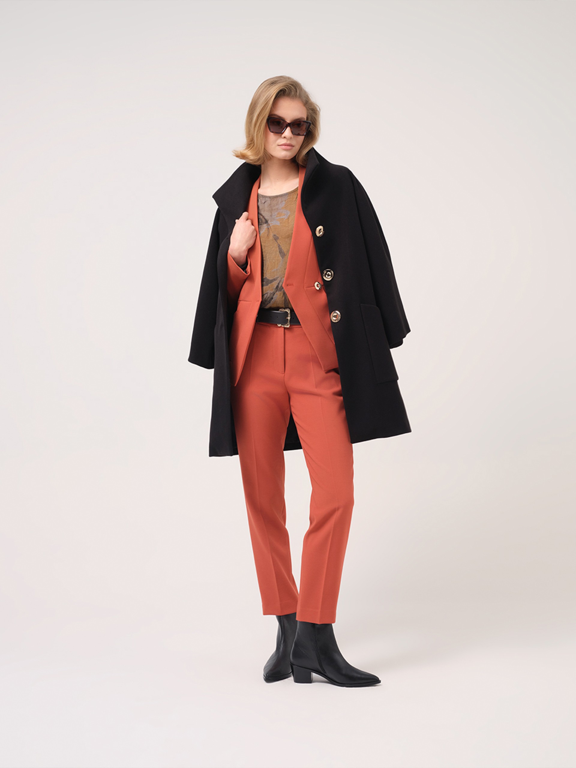 Classic trousers