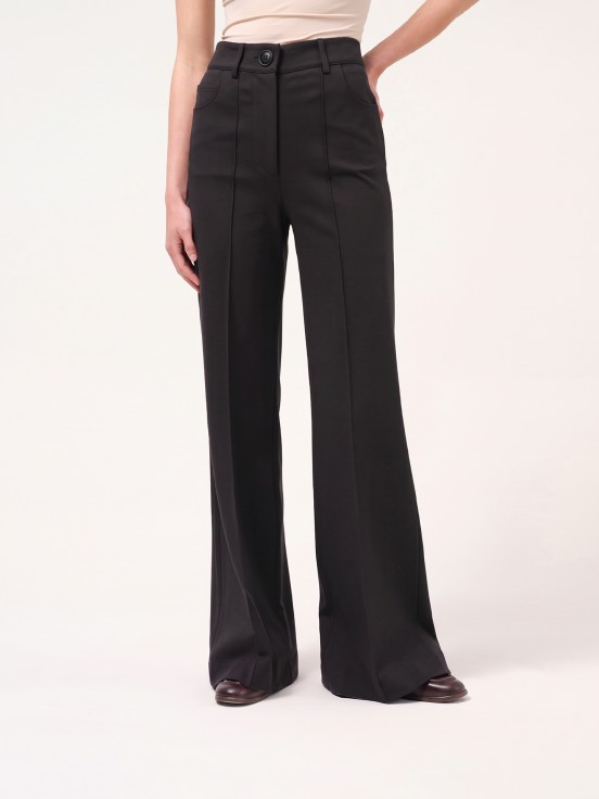 Calça de malha com bolsos