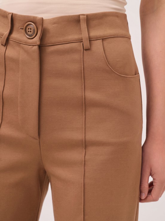 Knit trousers with pockets