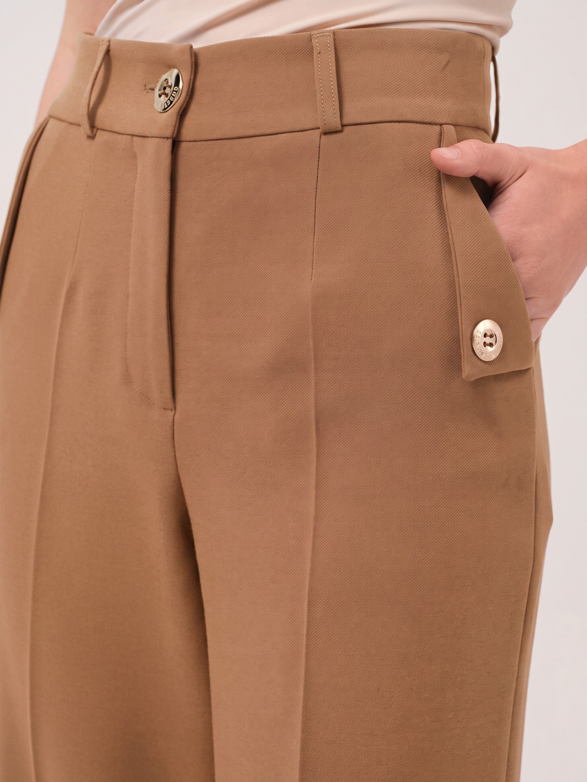 Plain trousers