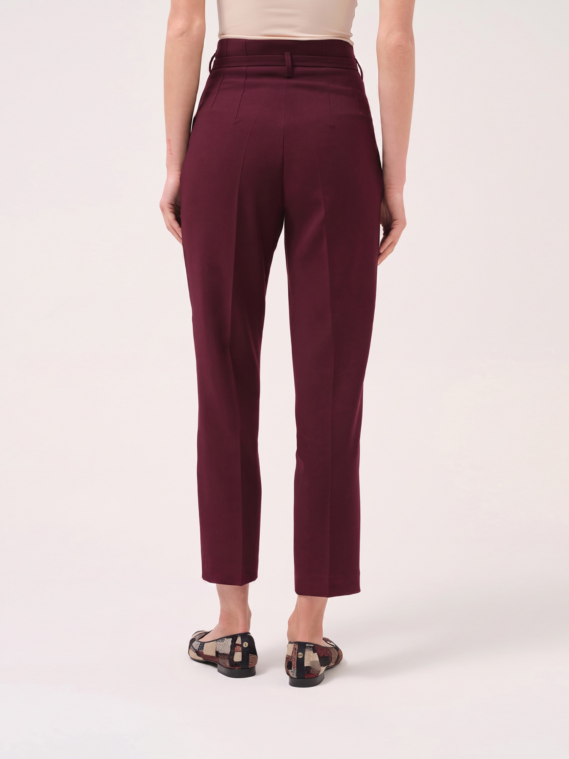 Classic trousers with decorative belt