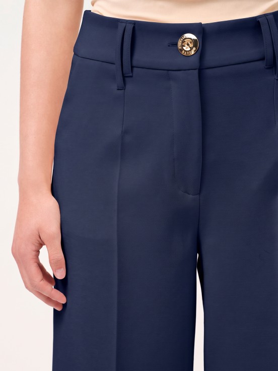 Wide-leg trousers
