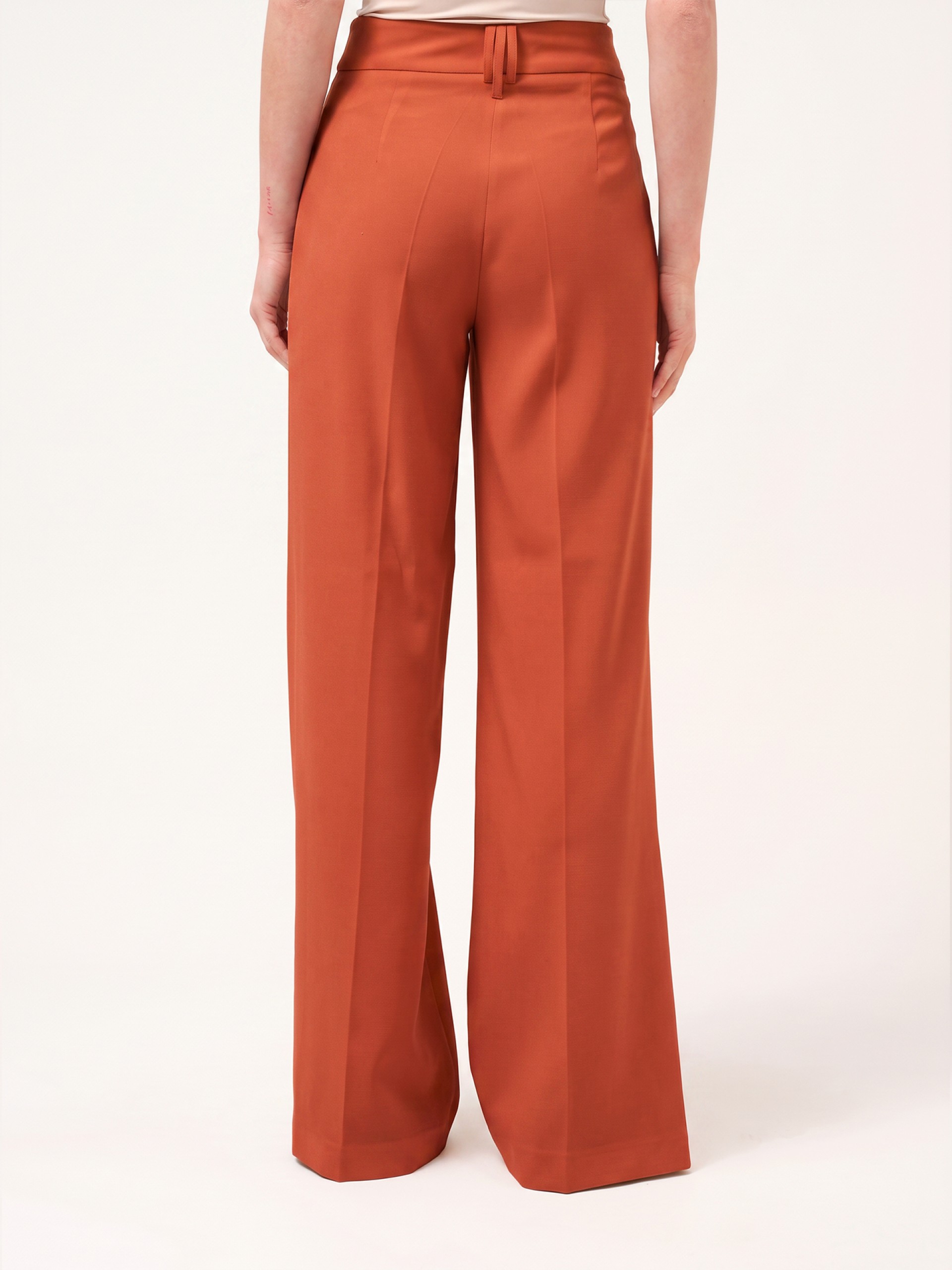 Wide-leg trousers