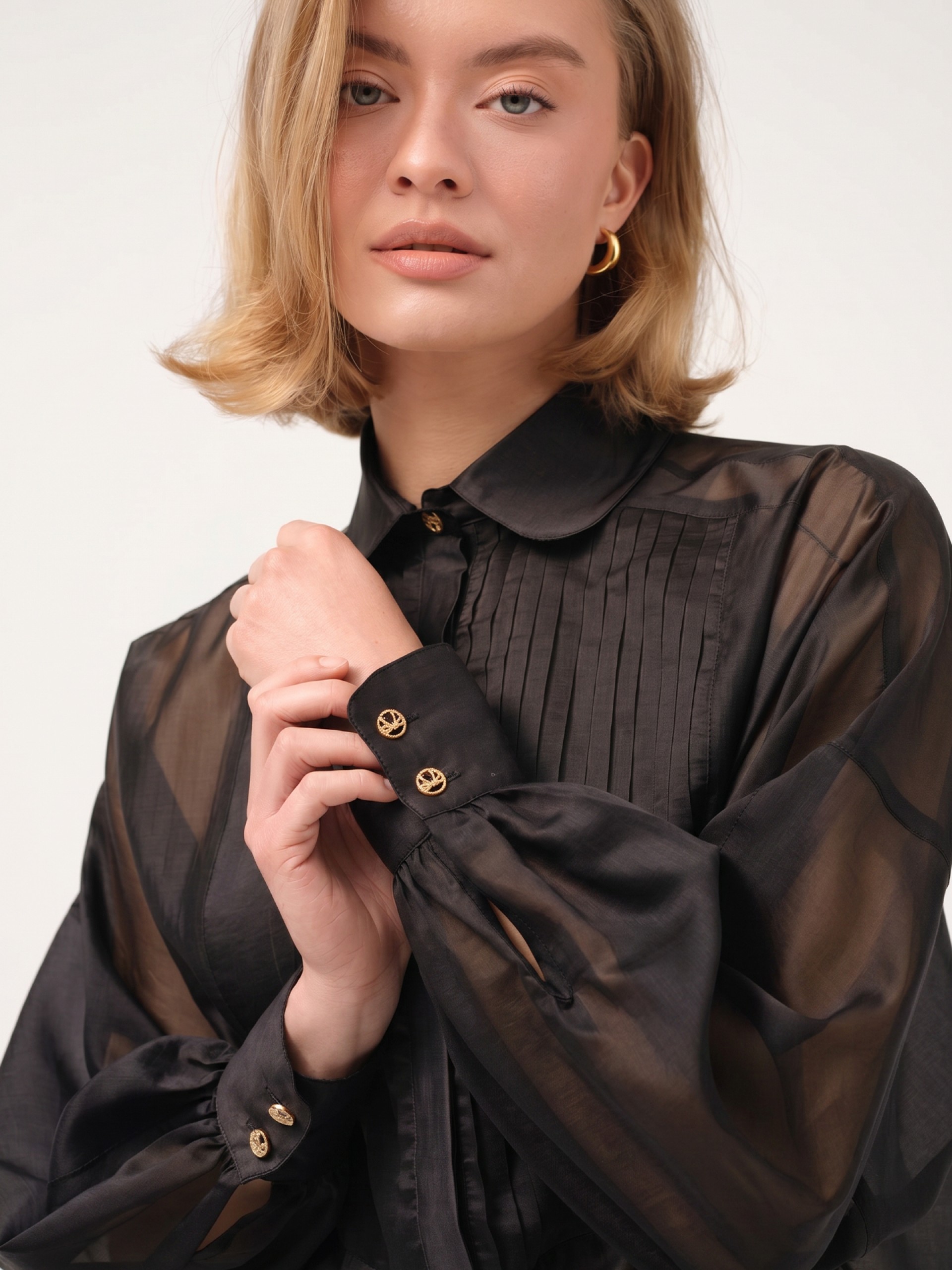 Blusa com nervuras