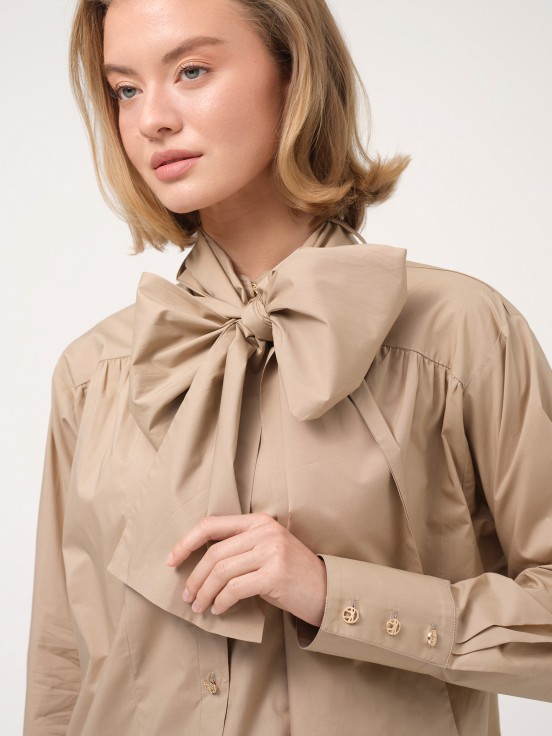 Shirt with bow