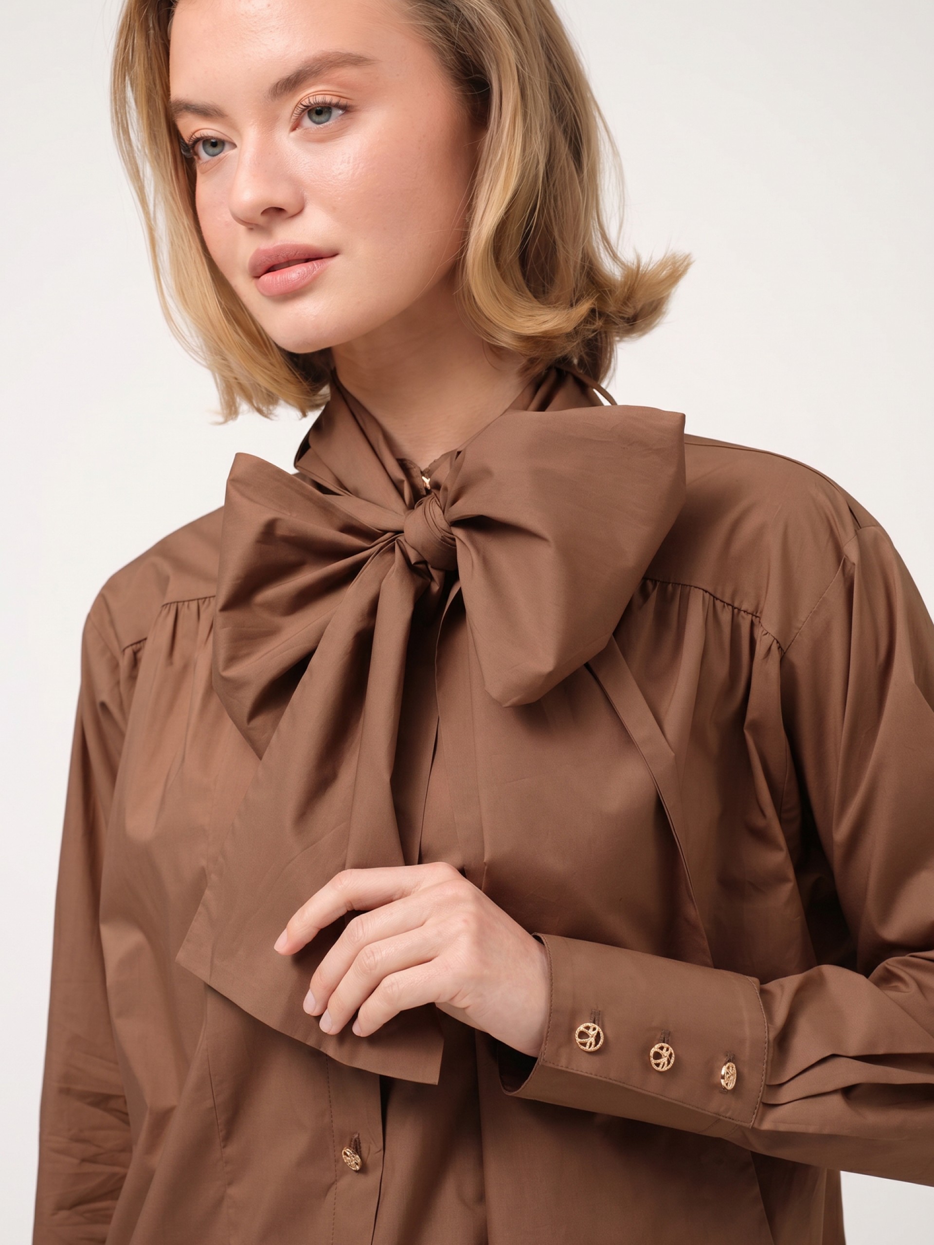 Shirt with bow