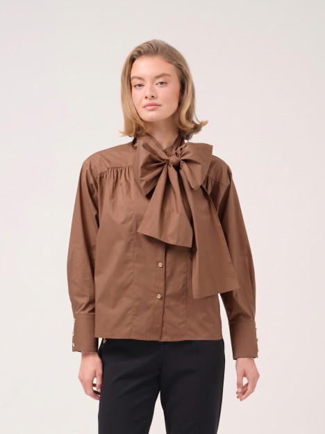 Shirt with bow Shirt with bow