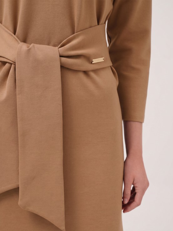 Midi knit dress with knot