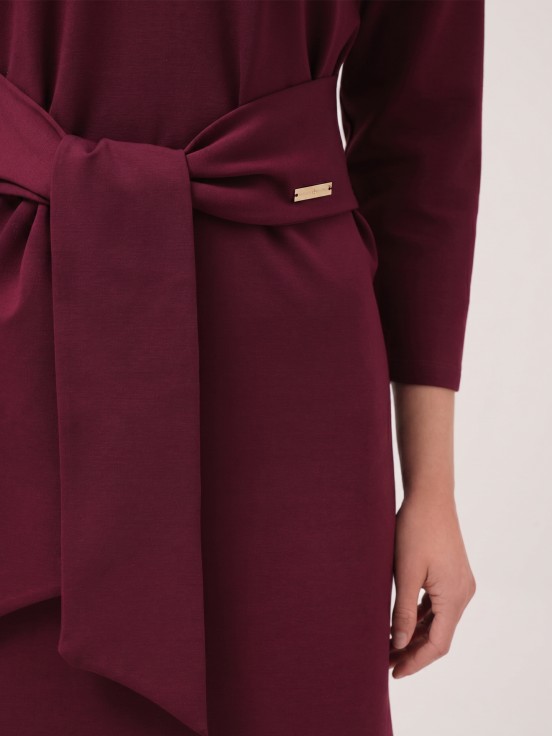 Midi knit dress with knot