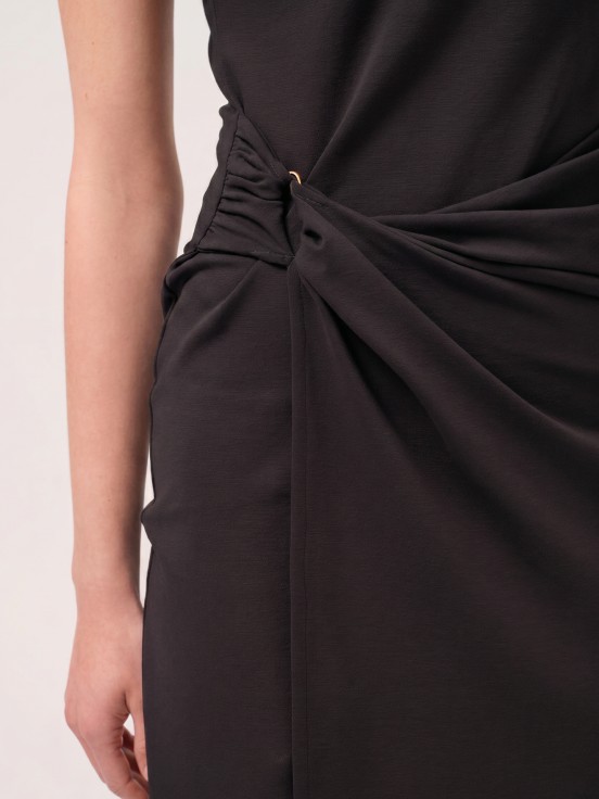 Vestido comprido de malha cruzado