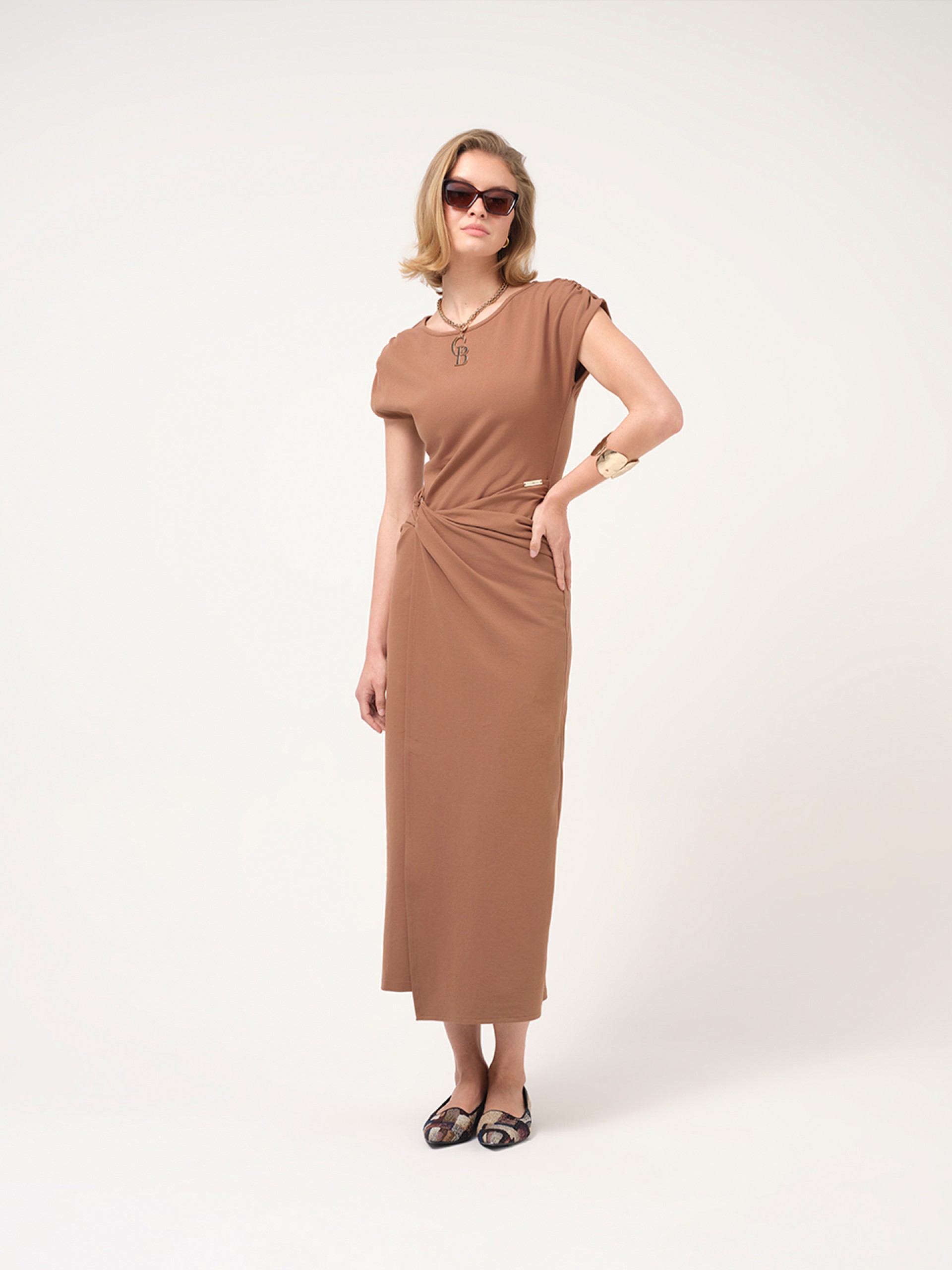 Vestido comprido de malha cruzado