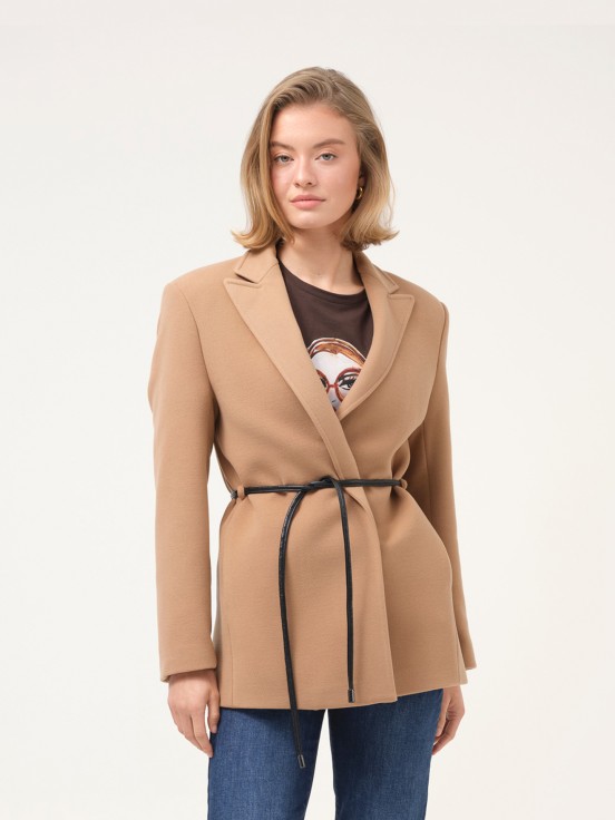 Blazer de fazenda com cinto