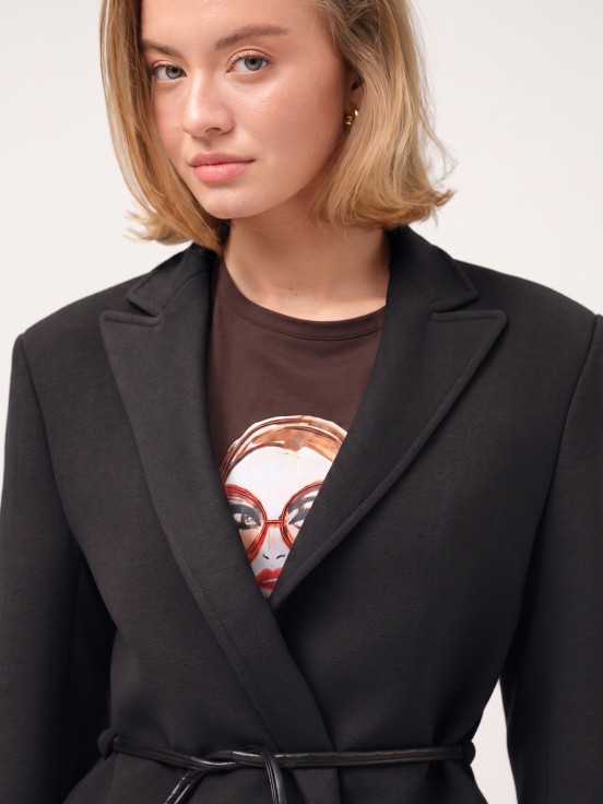 Woven blazer with belt