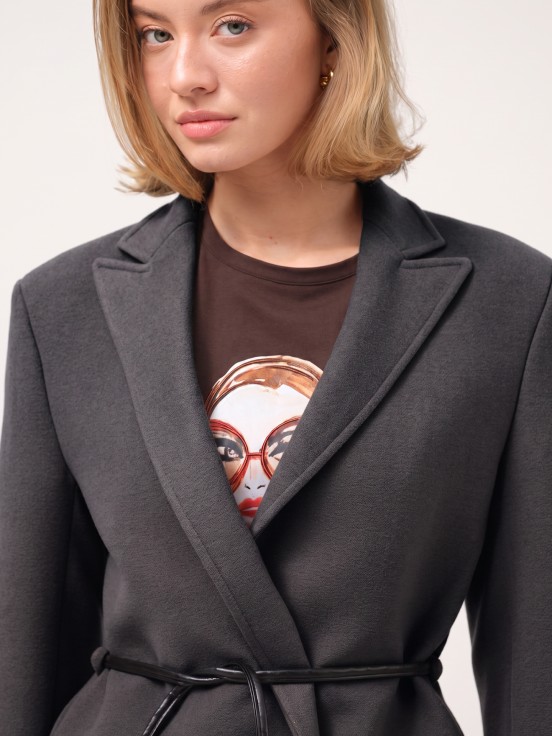 Woven blazer with belt