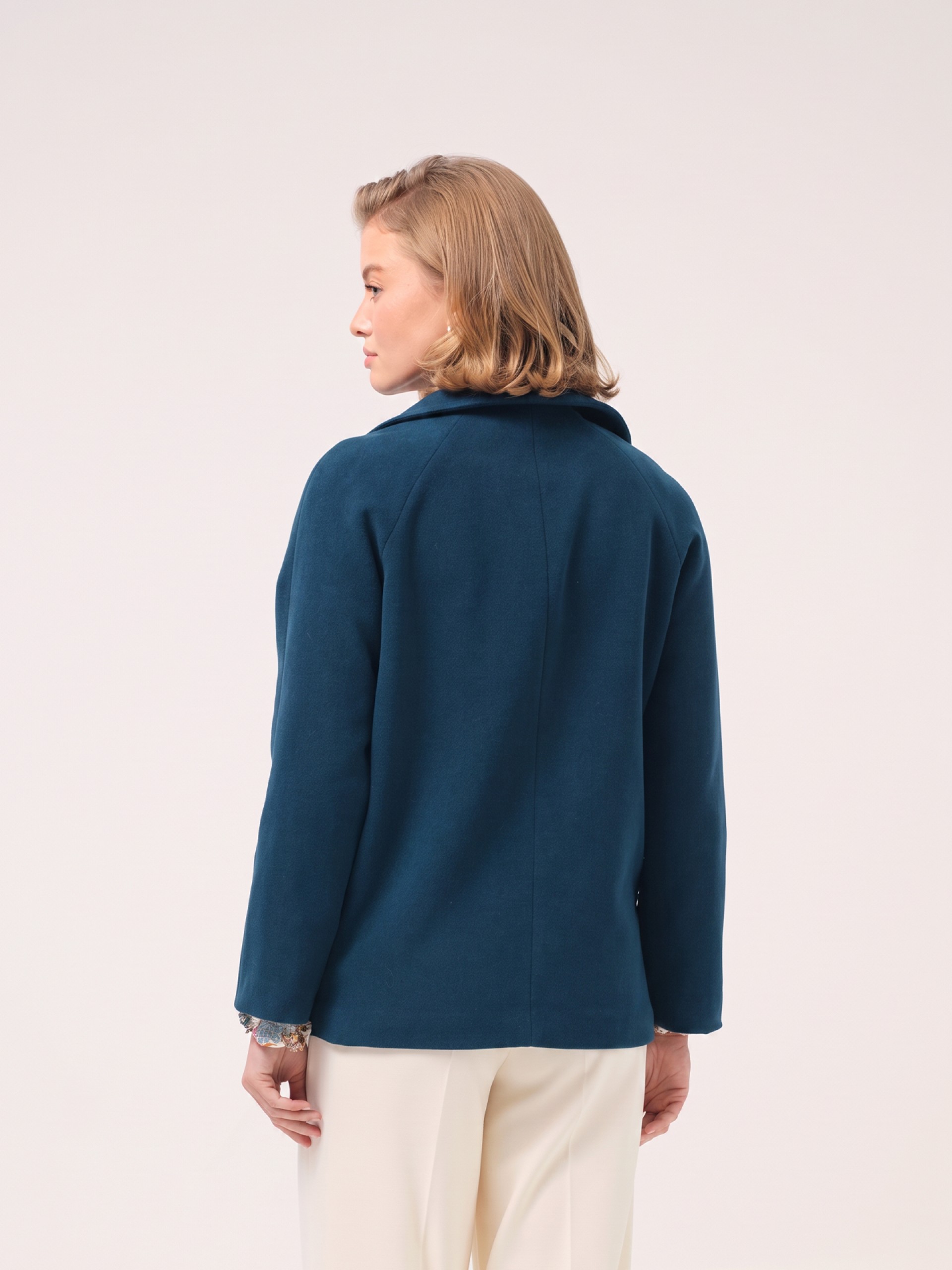 Woven short coat