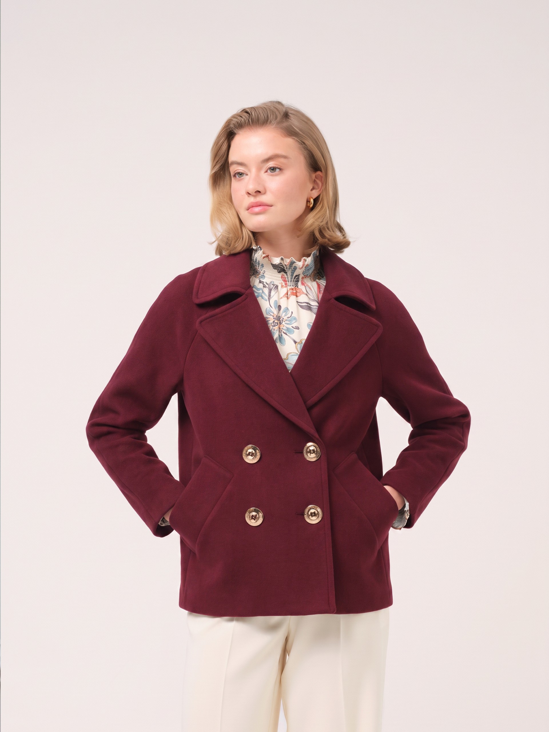 Woven short coat