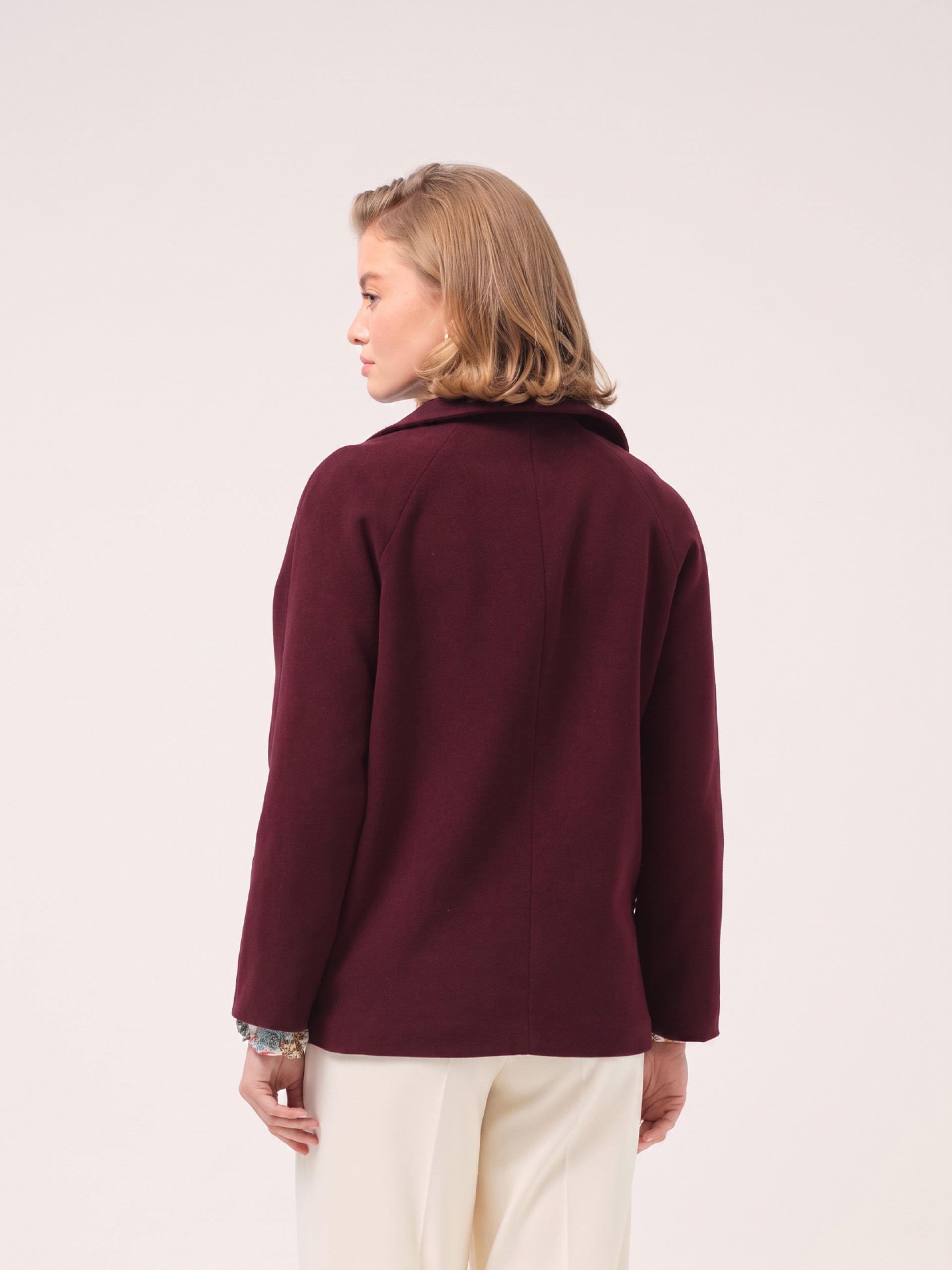 Woven short coat