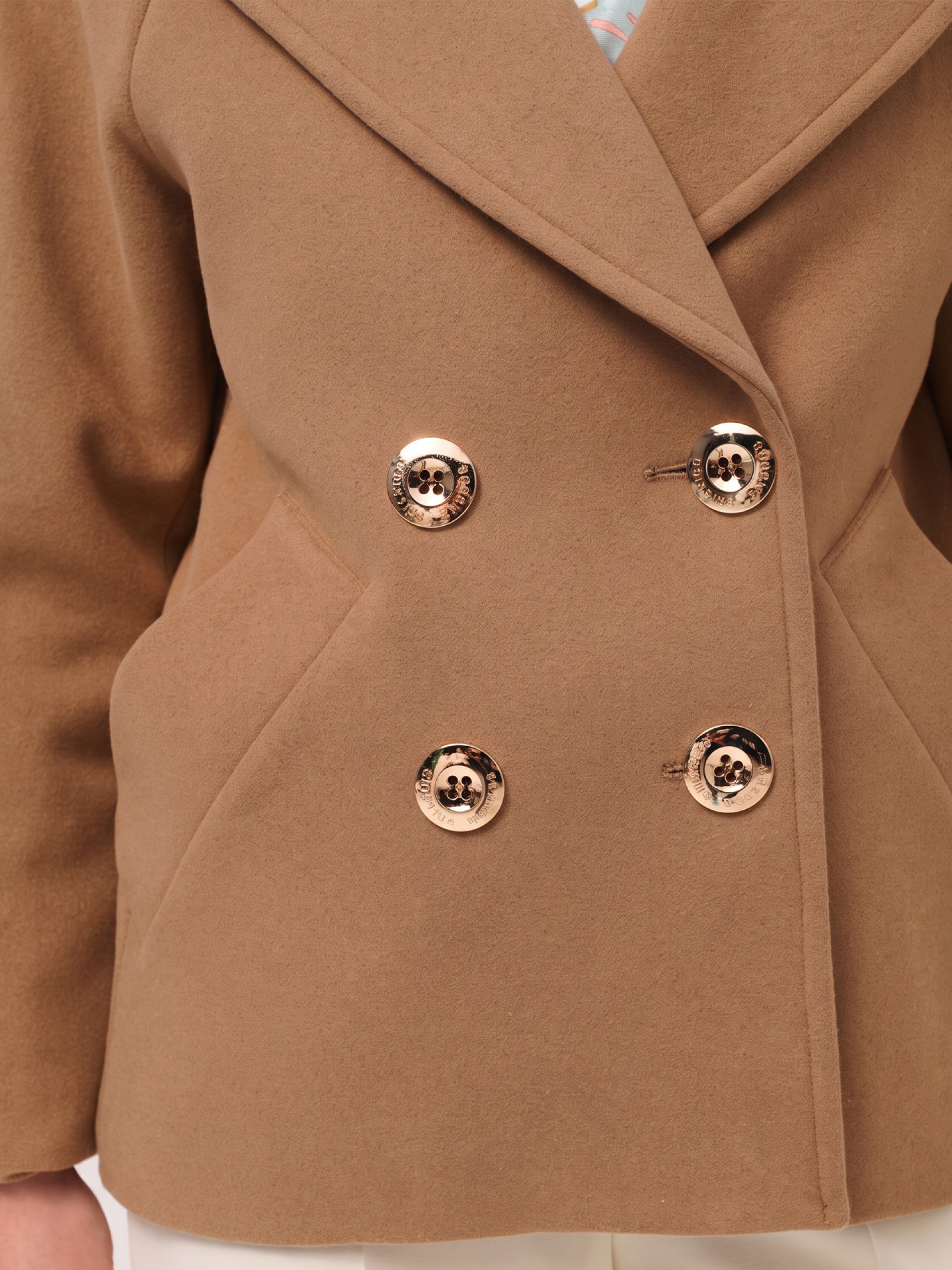 Woven short coat