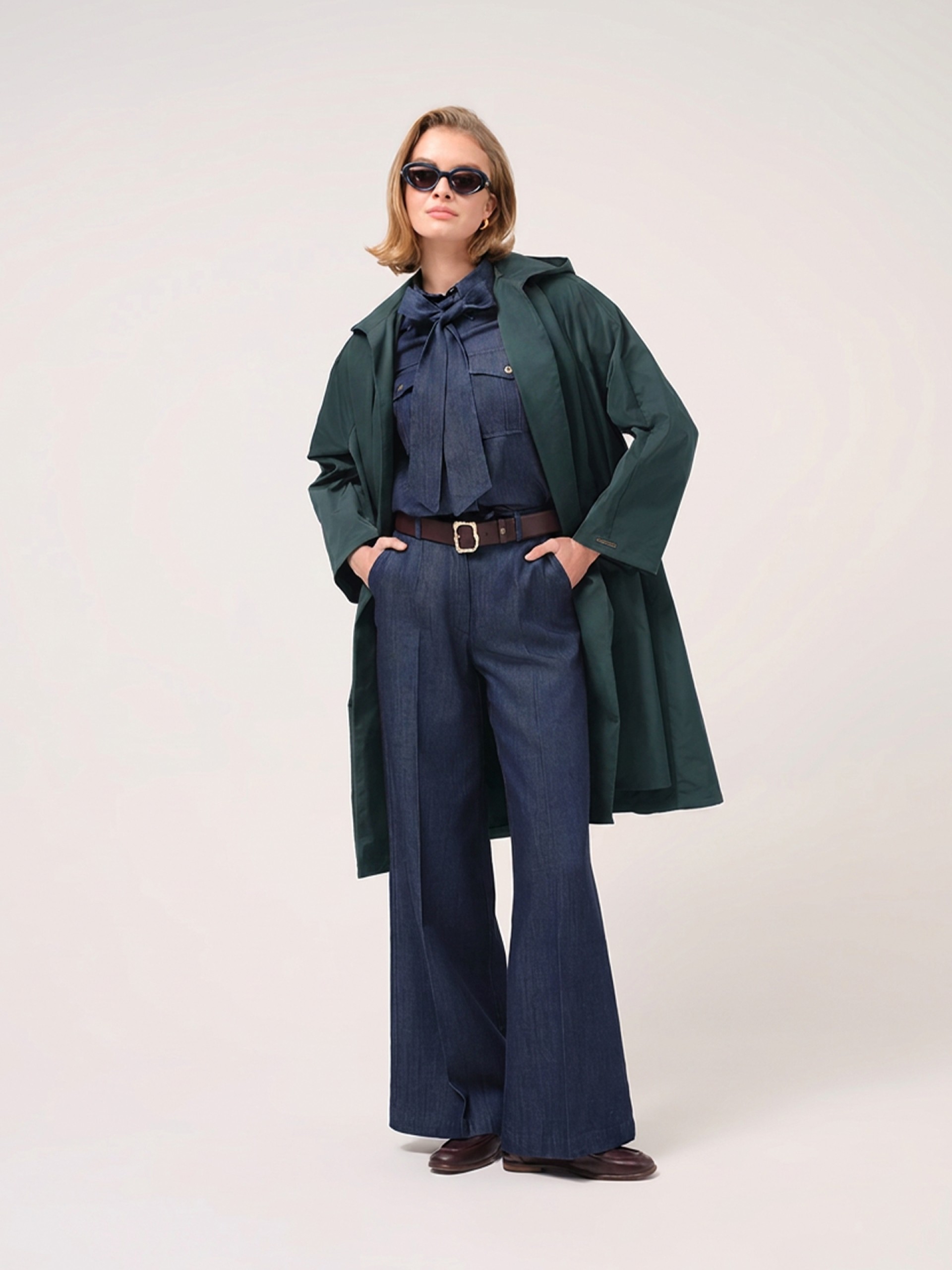 Hooded rain cape
