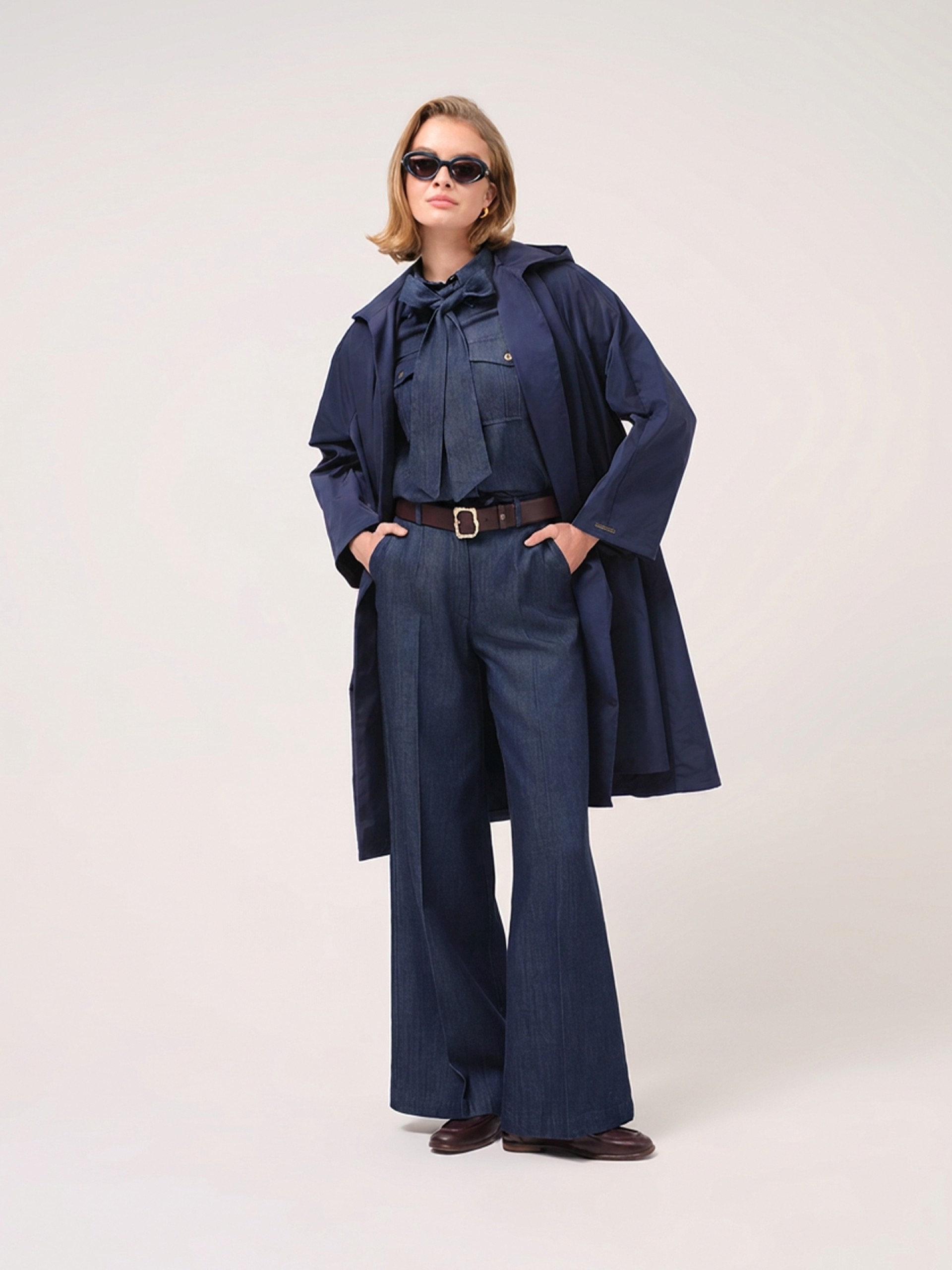 Hooded rain cape
