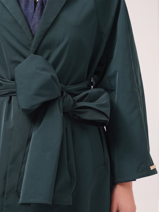 Hooded rain cape