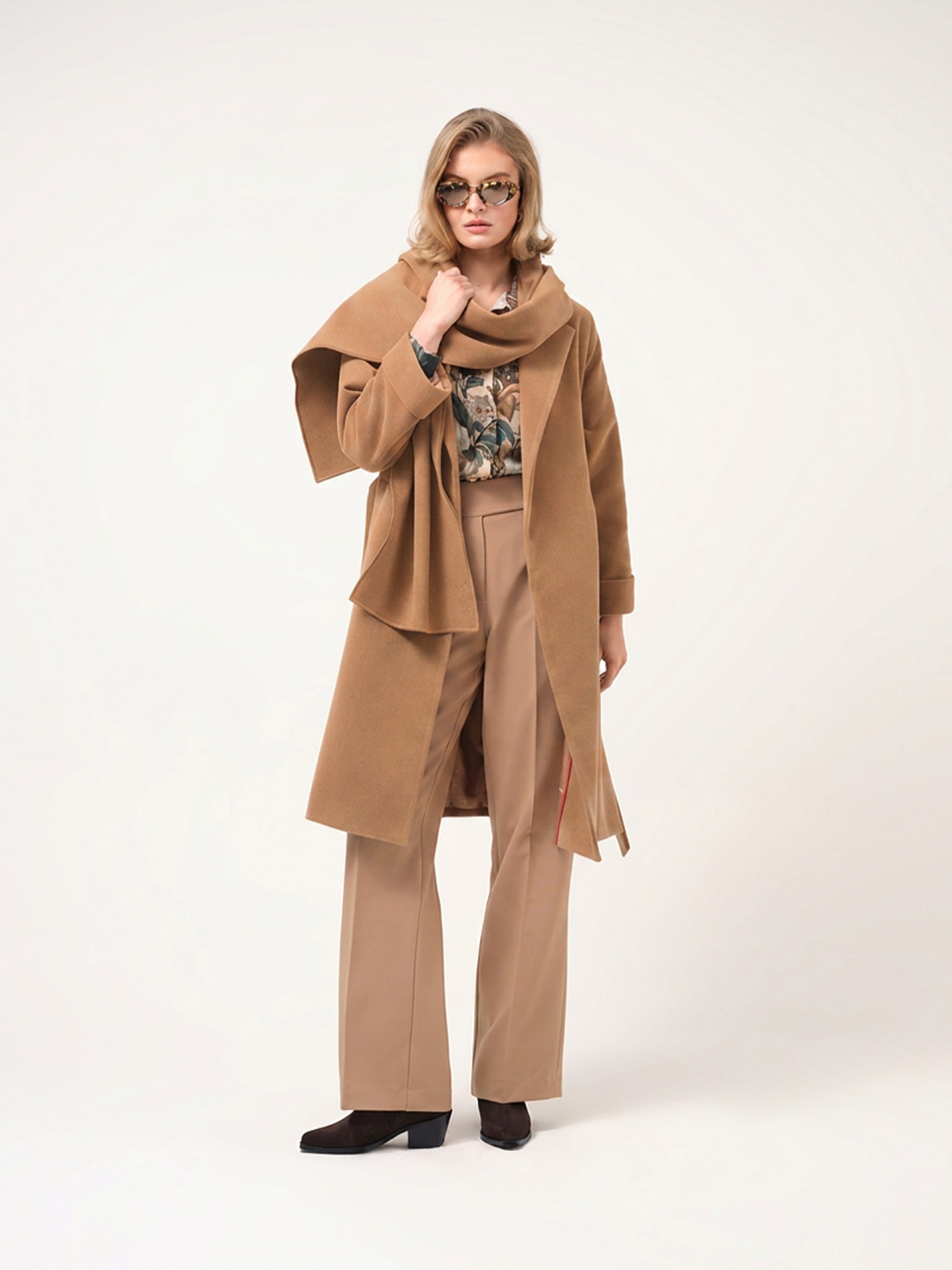 Midi robe coat