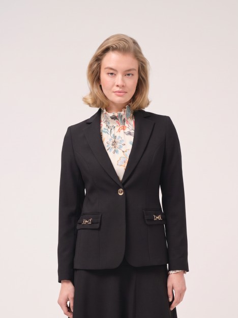 Blazer com aplicações nos bolsos Blazer com aplicações nos bolsos