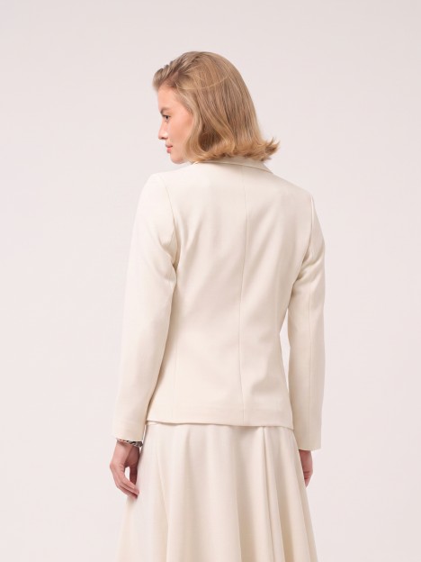 Blazer com aplicações nos bolsos Blazer com aplicações nos bolsos
