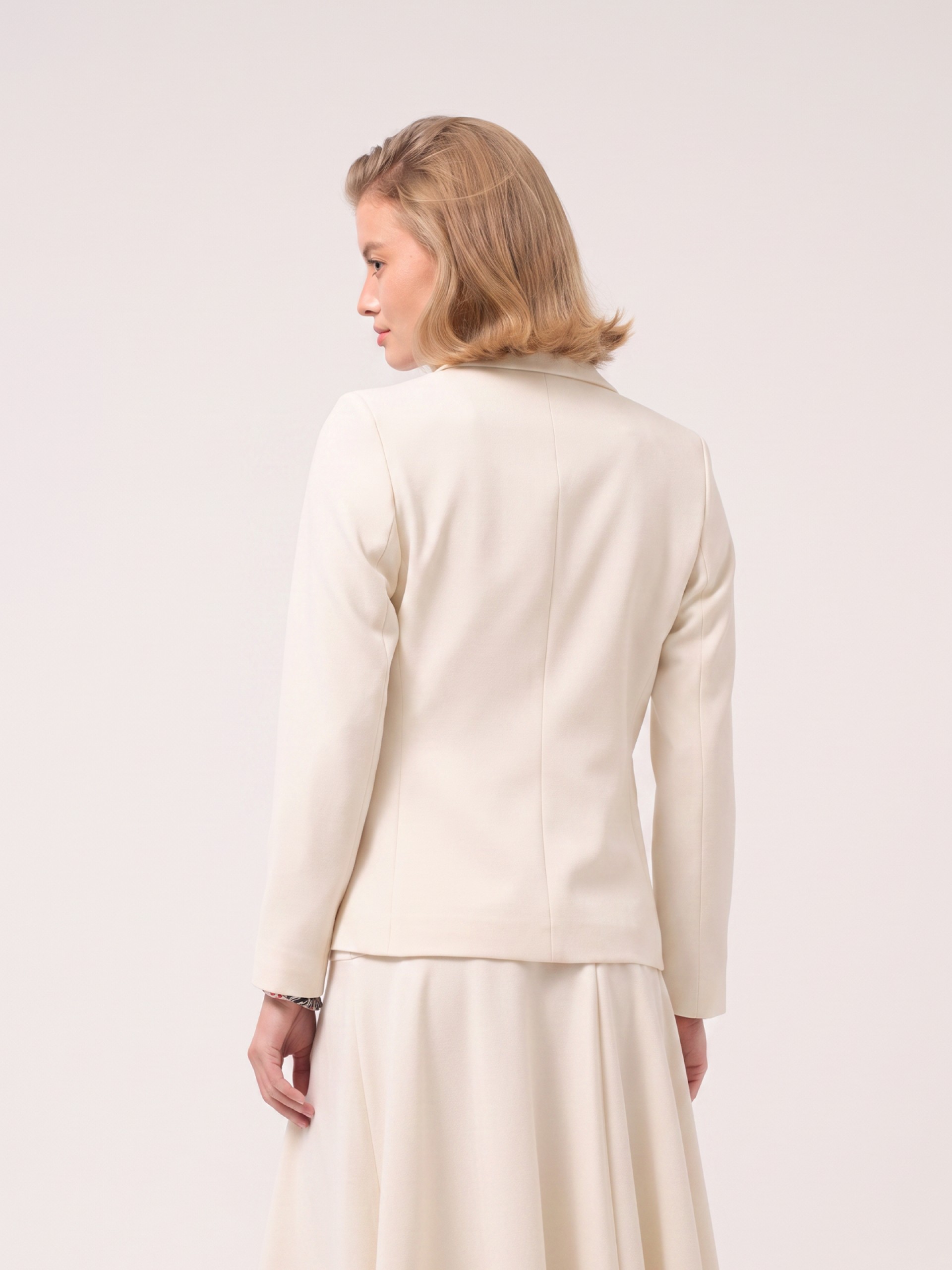 Blazer with pocket appliqués